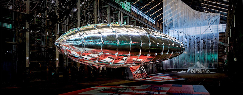 Lee Bul, 〈Willing To Be Vulnerable ? Metalized Balloon〉,2015?16.