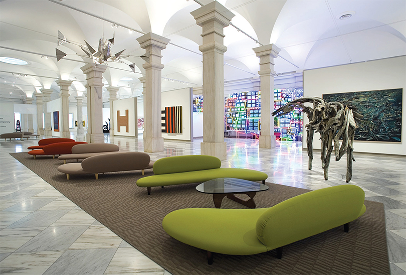 View of the Lincoln Gallery(Modern and Contemporary Art) on the third floor of the Smithsonian American Art Museum