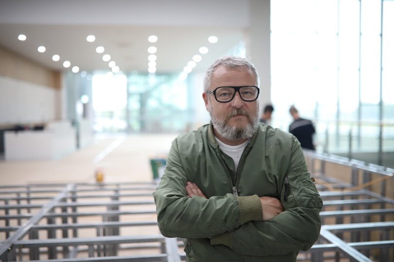  Tobias Rehberger 