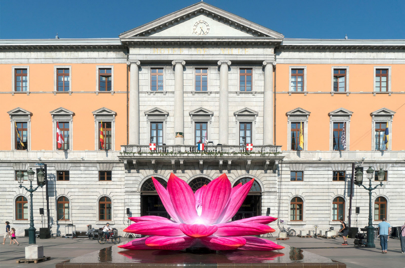 Jeong Hwa Choi's vivid Lotus flower is installed in city Annecy 