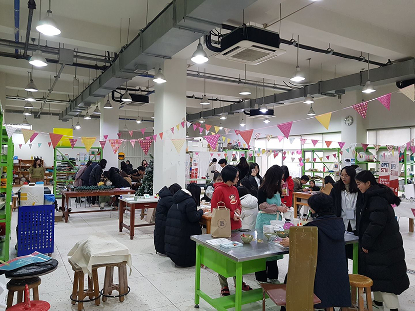 A View of Open Studio at the Ceramic Creative Center ⓒClayarch Gimhae Museum