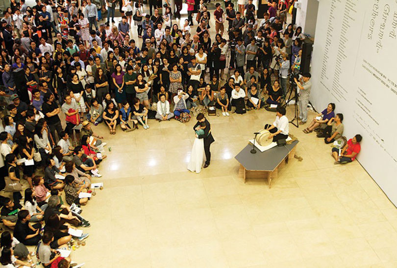 siren eun young jung, ‘Le Nouveau Monde Amoureux’, 2014, Opening performance of the Mediacity Seoul 2014.