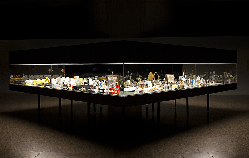 Kyungah Ham, 〈Museum Display〉, 2000. Objects (labels, mirrors, lights, silver and glassware) stolen from major museum cafés and other public places between 2000 and 2010. 