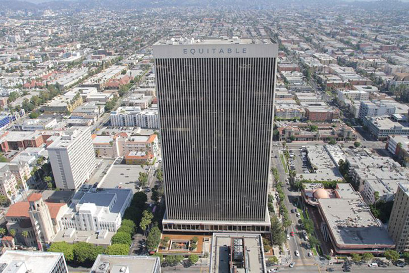 Equitable Life Building, Los Angeles (2014). Courtesy Equitable Vitrines.