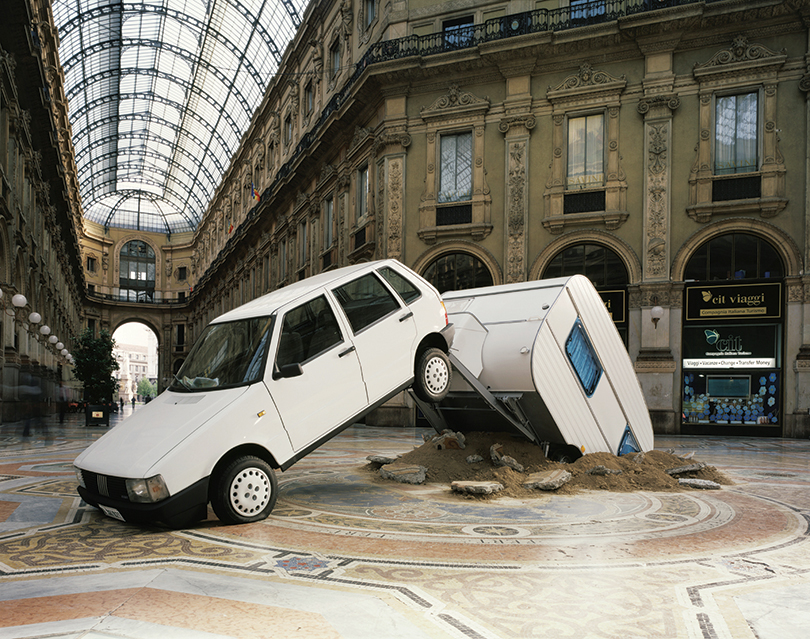 Short Cut 2003 Mixed media 250×850×300cm Courtesy: Galleria Massimo De Carlo; Museum of Contemporary Art Chicago Collection Photo by: Jens Ziehe