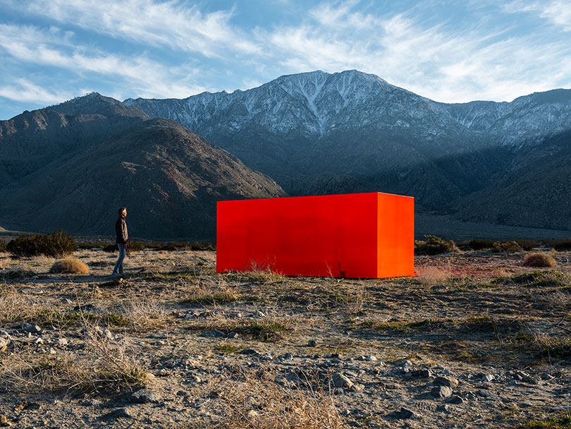 Desert X installation view, Sterling Ruby, 〈Specter〉, 2019, photo by Lance Gerber, courtesy of Desert X.