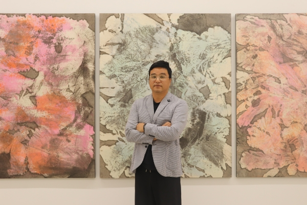 Gallery2 director Jaeho Jung