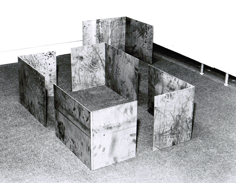 Lee Ufan, Relatum (formerly System), 1969, installation view: Tokyo Metropolitan Art Museum, 1971. © Lee Ufan. Courtesy the artist